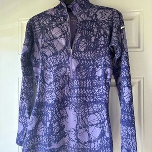 Woman’s Nike athletic top